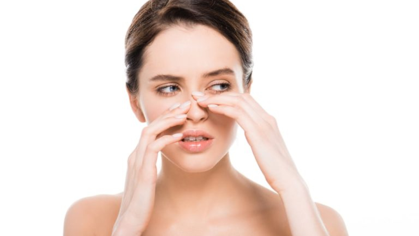 Nasal septum deviation diagram showing the before and after results of surgery performed by Dr. Göksel in Turkey.